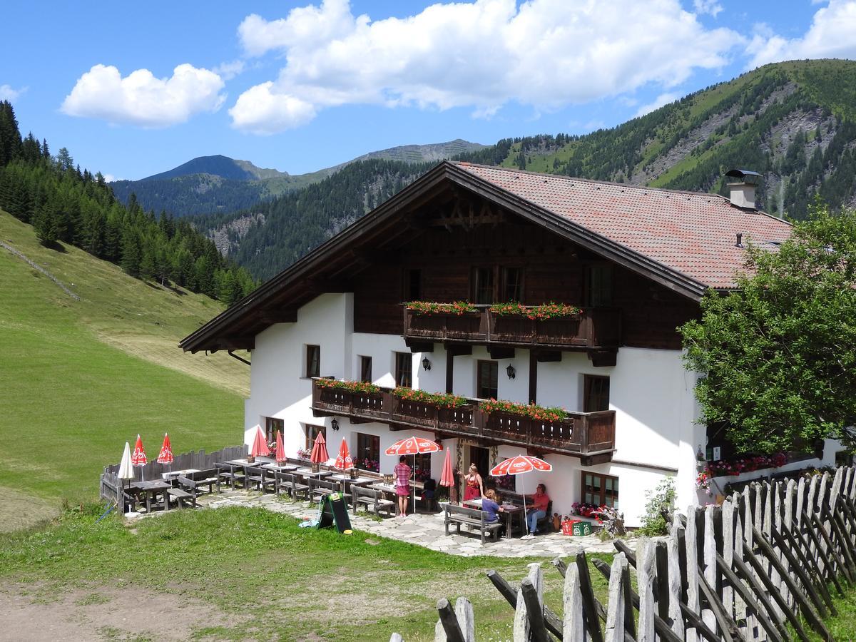 Berggasthof Steckholzer Sankt Jodok am Brenner Exteriör bild